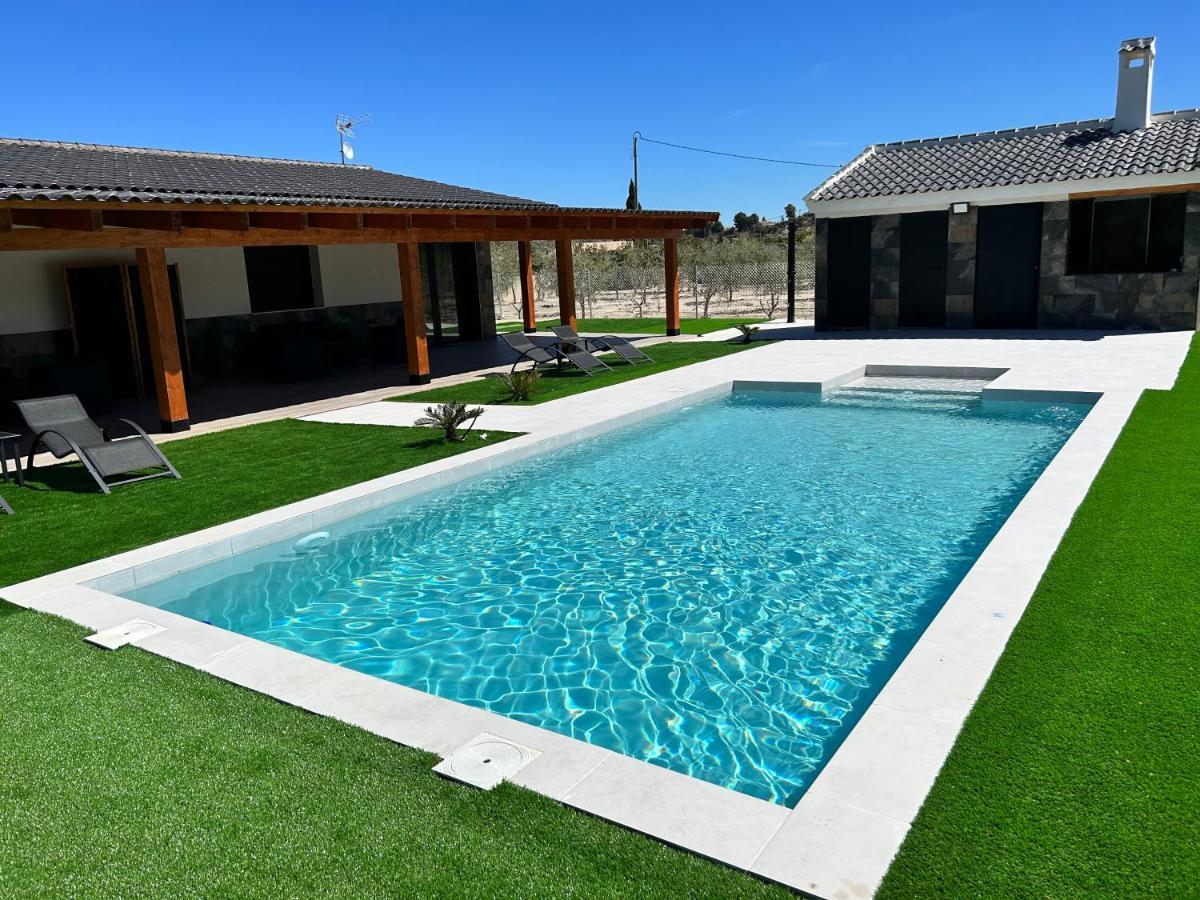 Casas Cristea Ferienhaus *